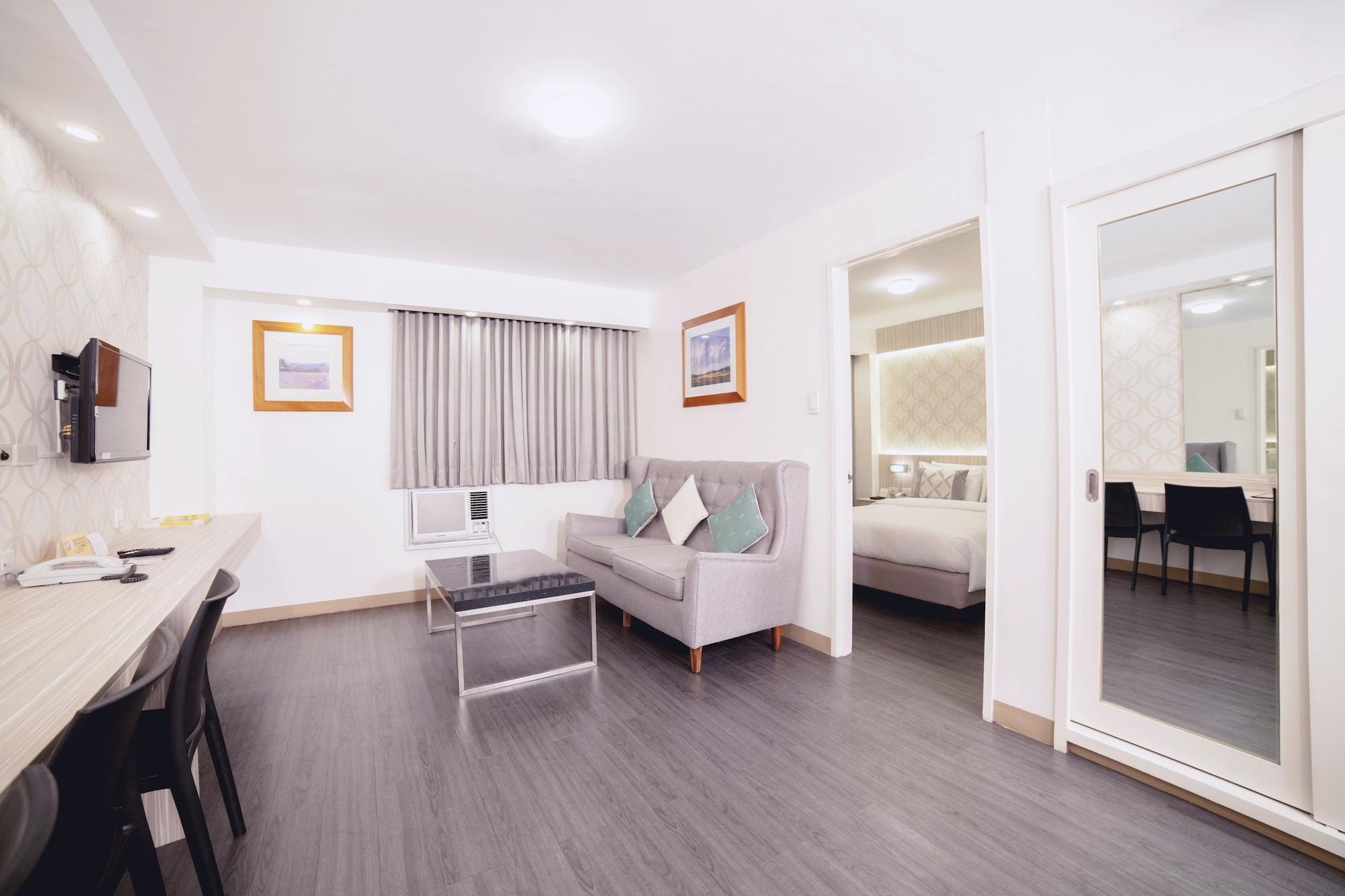 The Charter House Hotel Makati City Luaran gambar