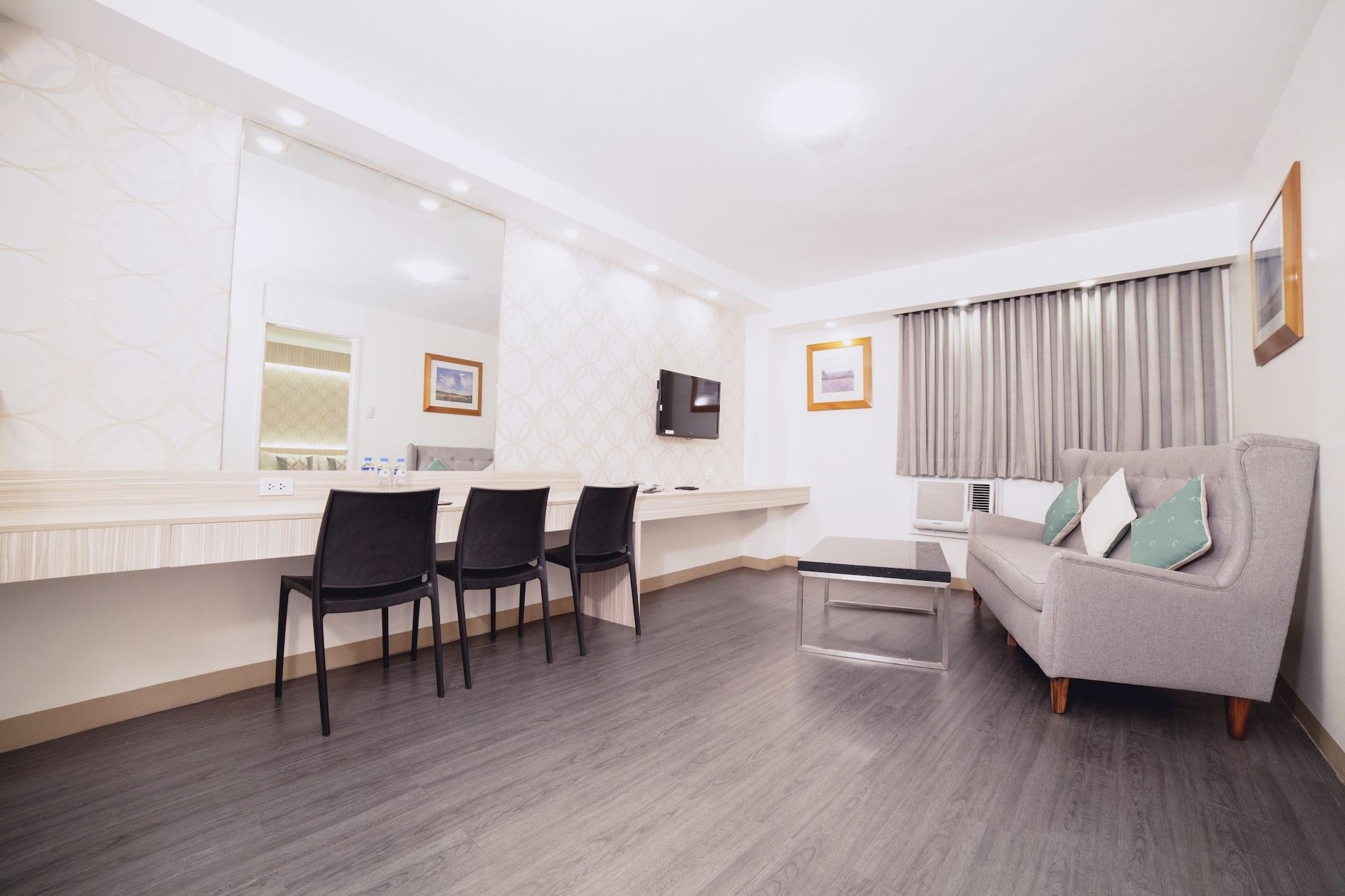 The Charter House Hotel Makati City Luaran gambar