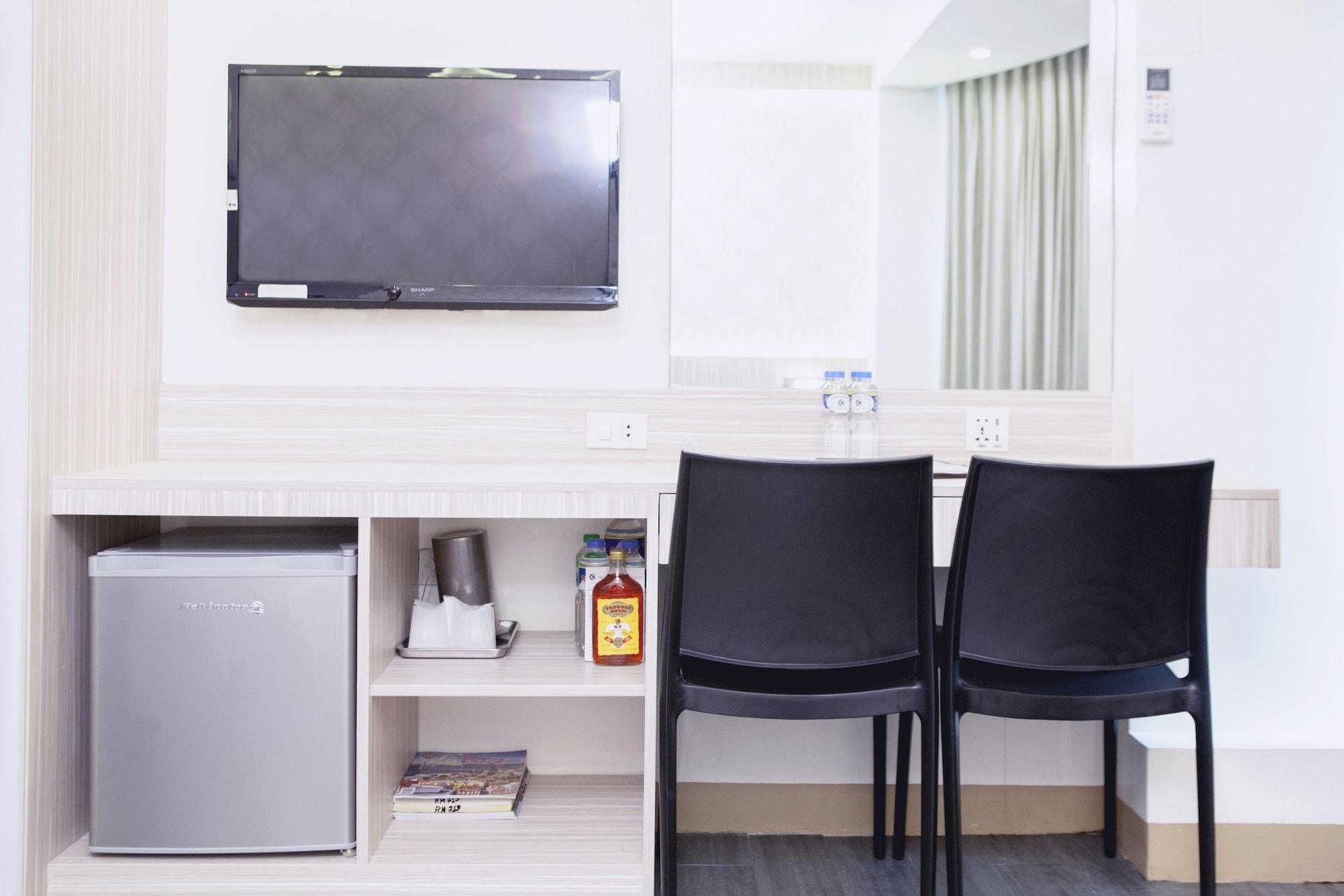 The Charter House Hotel Makati City Luaran gambar