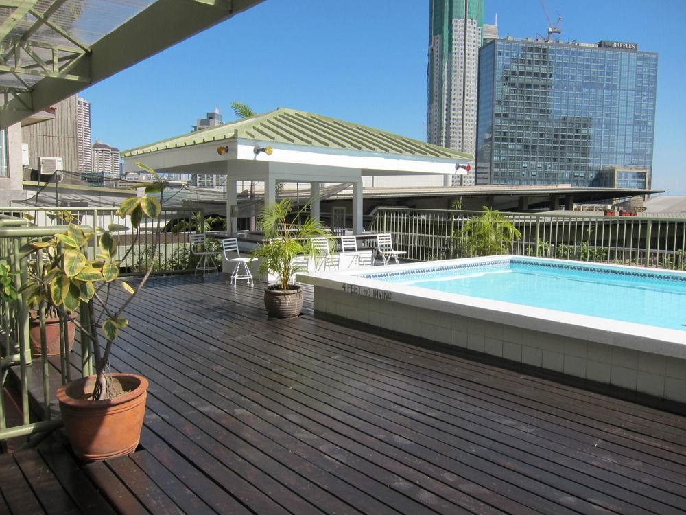 The Charter House Hotel Makati City Luaran gambar